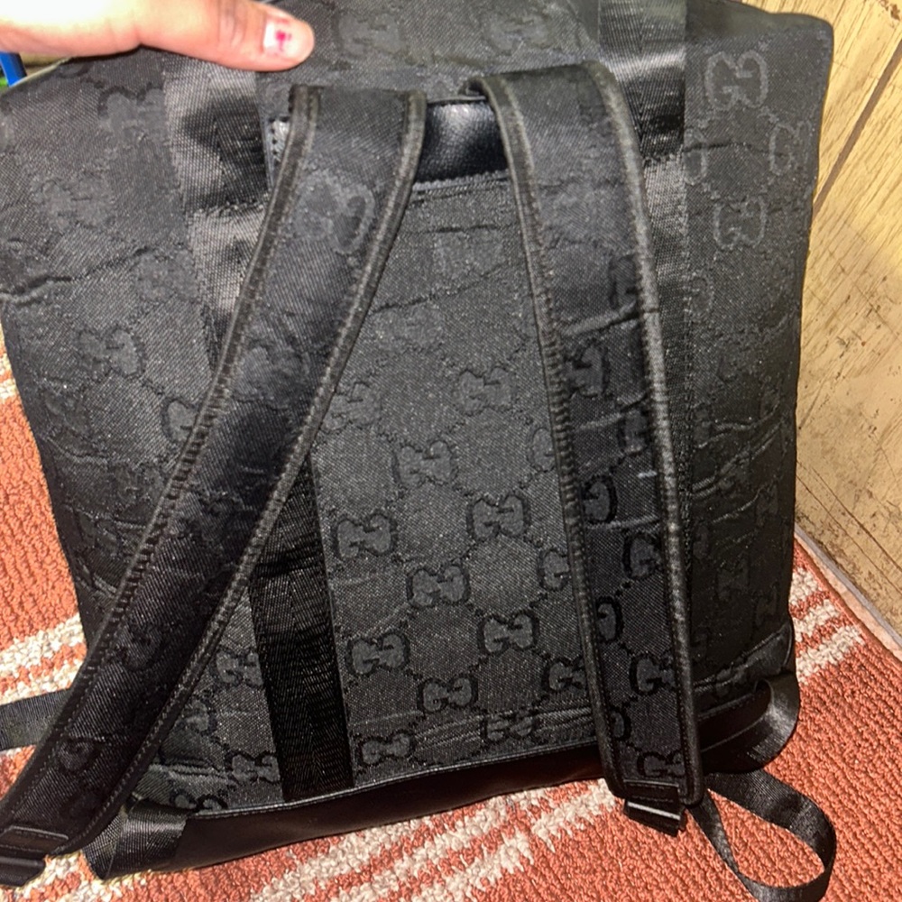 backpack - Picture 5 of 10